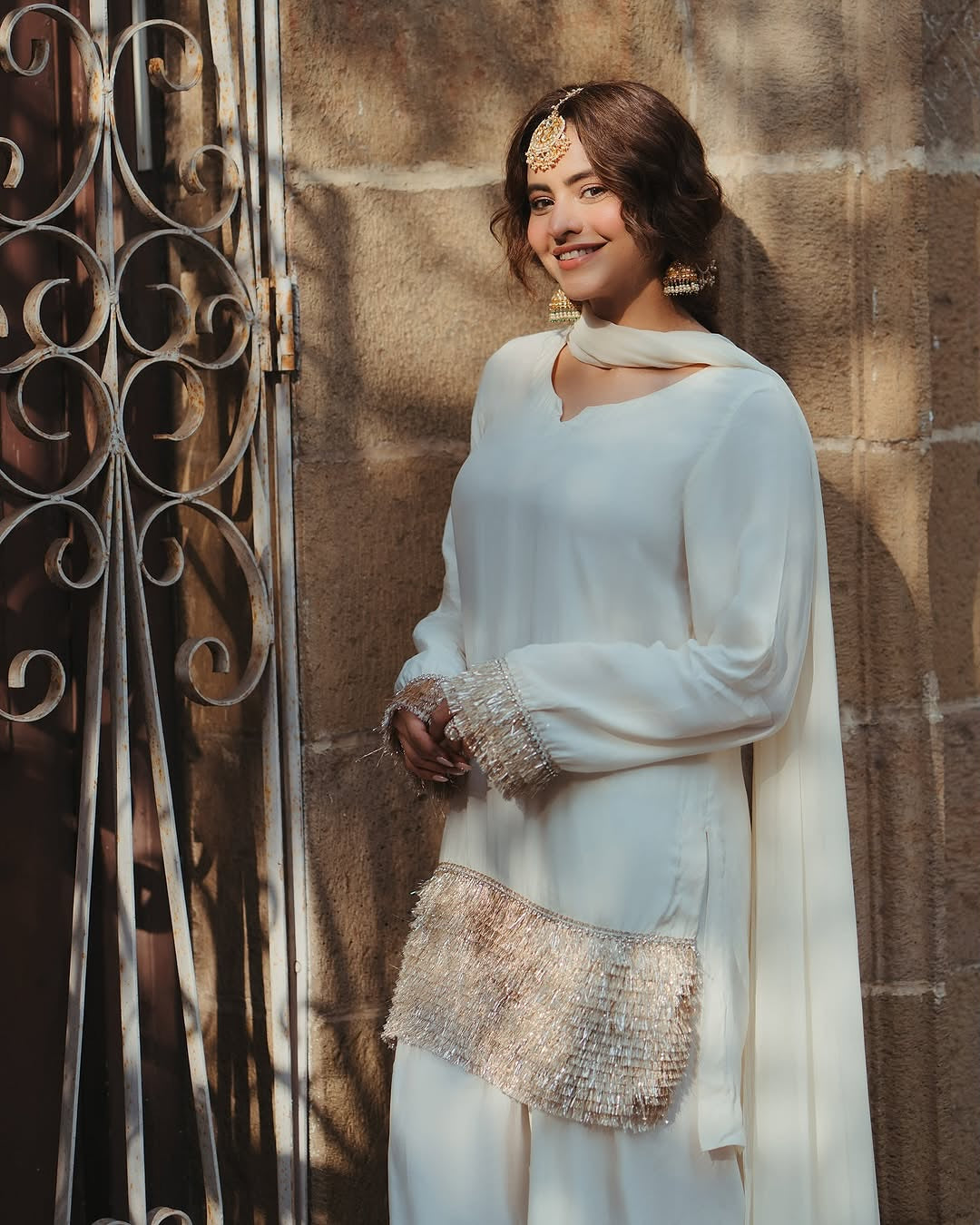 WHITE COCTAIL  Stitch